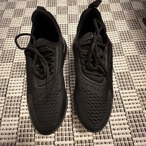 Men's Air Max Black Athletic Shoes 8.5